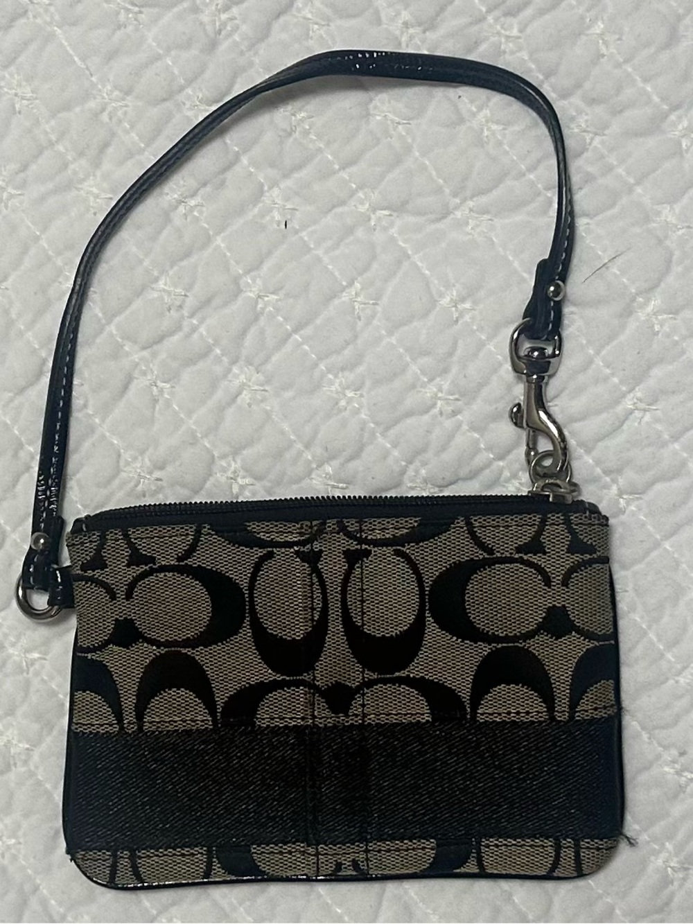 Coach Signature Canvas Card Case Wristlet - Black & Tan